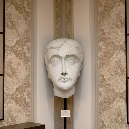 Litteraire Le Swann, Bw Premier Collection מלון 4*