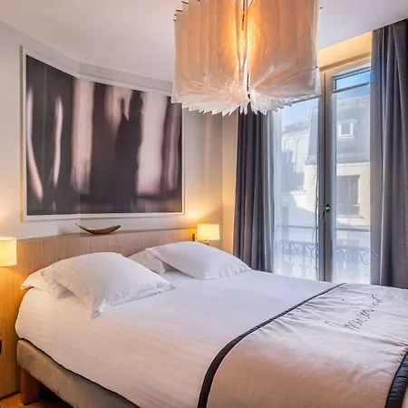 Litteraire Le Swann, Bw Premier Collection Hotell Paris