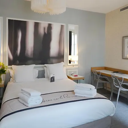 Hotel Litteraire Le Swann, Bw Premier Collection 4*