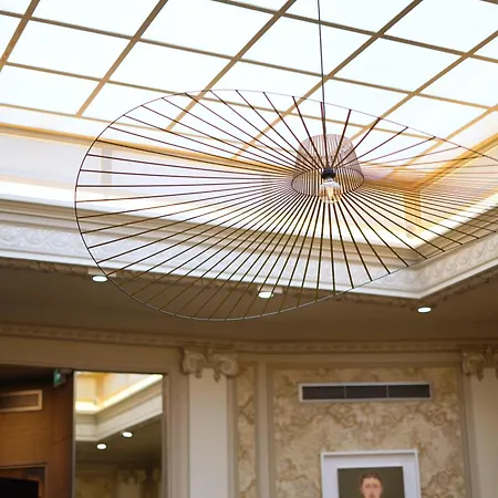Hotel Litteraire Le Swann, Bw Premier Collection 4*