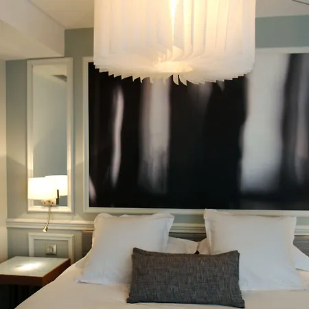 Hotel Litteraire Le Swann, Bw Premier Collection 4*