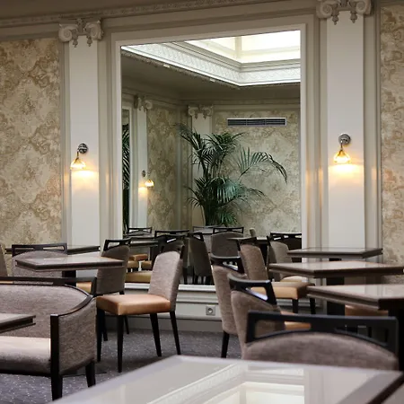 Litteraire Le Swann, Bw Premier Collection 4* Paris