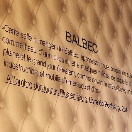 Litteraire Le Swann, Bw Premier Collection 4* פריז