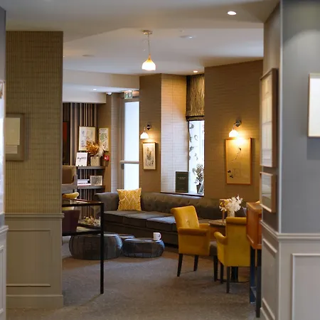 Litteraire Le Swann, Bw Premier Collection Hotel 4*