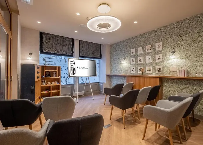 Litteraire Le Swann, Bw Premier Collection Hotel