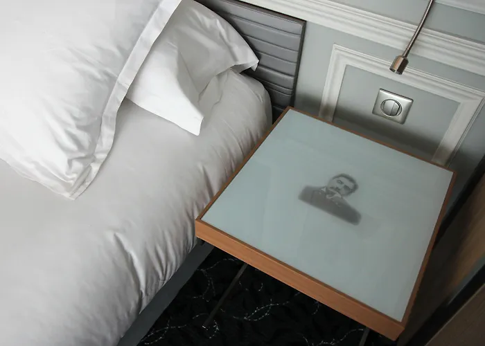 Hotel Litteraire Le Swann, Bw Premier Collection París