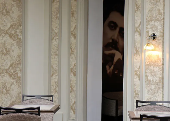 Litteraire Le Swann, Bw Premier Collection