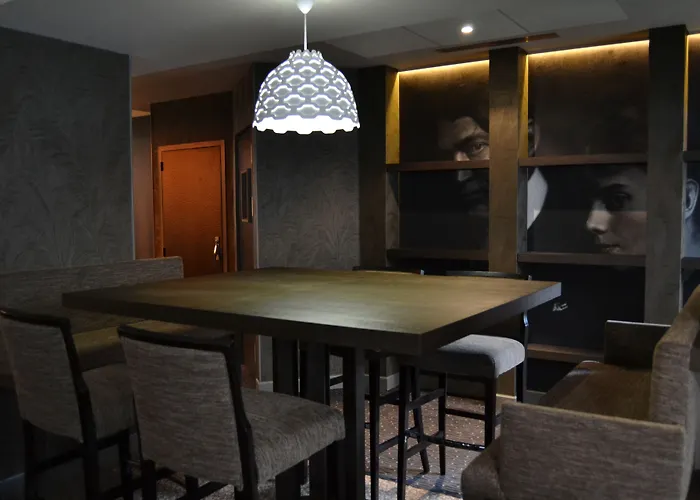 Litteraire Le Swann, Bw Premier Collection